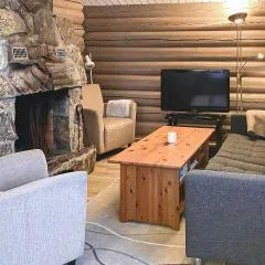 4 Bedroom Lovely Home In Ål