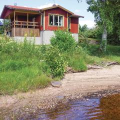 Awesome Home In Gllstad With 3 Bedrooms And Wifi