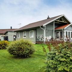 Nice Home In Ljungby With Wifi