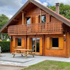 CHALET 6 PERS INDEPENDANT PROCHE CENTRE ET LAC