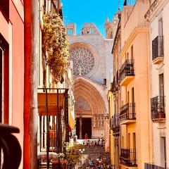 Encantador apartamento con vistas a la Catedral!