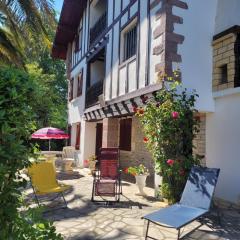 Bel appartement T4 dans maison basque