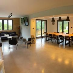 CHALET LA FOUGERE 15 personnes 180m2 bauges Savoie Thoiry