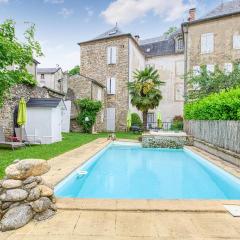 Cozy Apartment In Saint Jean Du Bruel With Private Swimming Pool, Can Be Inside Or Outside