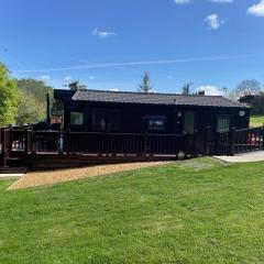 Lakeview Lodge, Builth Wells (pet friendly)