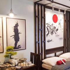 Queen Bed Suite- Japanese Style
