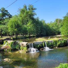 Appartement ardeche vallée de l'ouvèze SANS extérieur mais à proximité de parcs