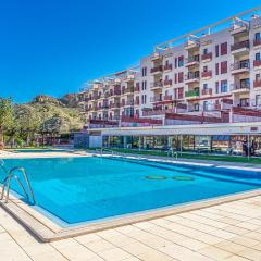 Awesome Apartment In Villanueva Del Rio Seg With Wifi, 1 Bedrooms And Swimming Pool