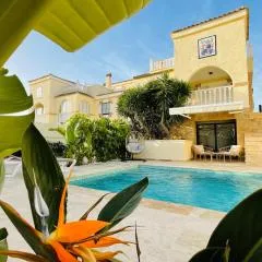 Casa Azure