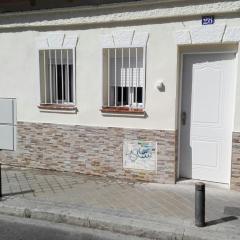 Casita en la calle Tablada de 2 dormitorios