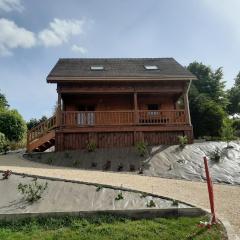 SUPERBE CHALET AVEC PISCINE CHAUFFEE Juillet et Aout