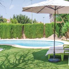 Gorgeous Home In Riba-roja De Tria With Outdoor Swimming Pool