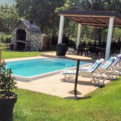 Villa Marie with pool, two bedrooms for 4+2kids