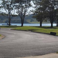 Old fisherman's house on barkes - pet and family friendly