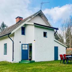 2 Bedroom Lovely Home In Kimstad