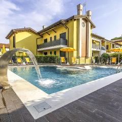 Stunning Apartment In Cavallino-treporti With Outdoor Swimming Pool