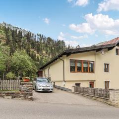 2 Bedroom Cozy Apartment In Obervellach