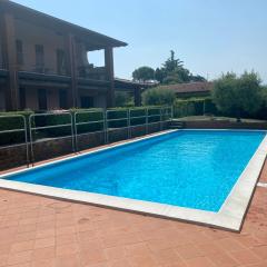 Apartment with swimming pool in Manerba del Garda