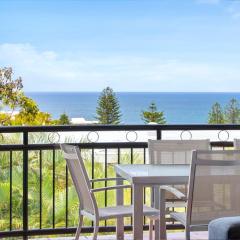 6 Seabreeze Spacious Newly Renovated Apartment with Ocean Views