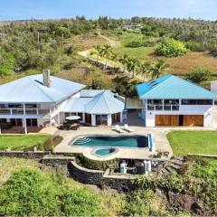 Luxe Designer Home, Best 180 Ocean View, Hot Tub & Pool estate