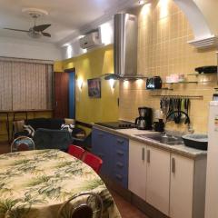 Epicentro de Copacabana, 300 m da praia, posto 4