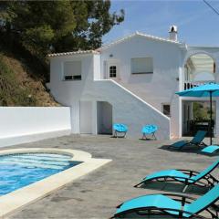 Spectacular Villa in Algarrobo with Private Swimming Pool