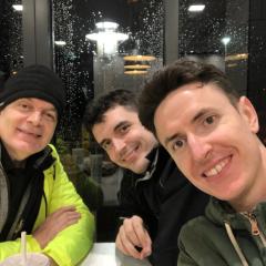 Contractors and Pets Welcome, Only 2 miles from M57, M58, Whole House Rental Sleeps 4 to 9, Short Walk to Orrell Station