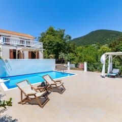 Skopelos Country Villas