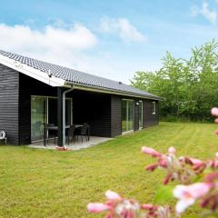 6 person holiday home in Eskebjerg