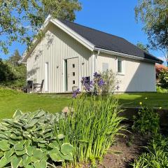 Floda, Minihus på 62m2 för plats för 4 vuxna och 2 barn