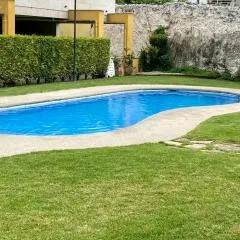 Chalet Portosin con piscina al lado de la playa