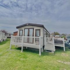 Norfolk Caravan Staycation Pet Friendly