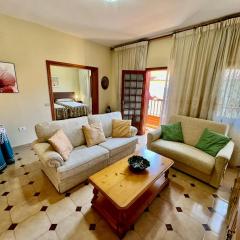 Lovely spacious apartment in the center - Vilaflor