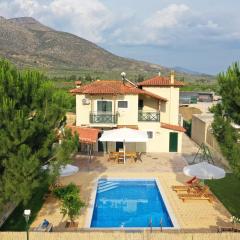 Family cosy Vila, swimming pool, close to Nauplio