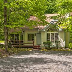 Peaceful Pocono Lake Home with Screened Porch!