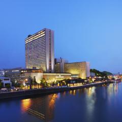 RIHGA Royal Hotel Osaka, Vignette Collection by IHG