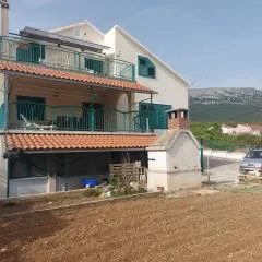 Happy House for Holiday Marina, Big Terrace with Sea View, free BBQ & Parking - Quiet Place
