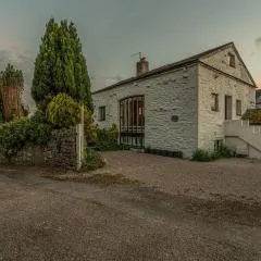 No.1 The Coach House