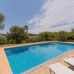 Murtera- Traditional country manor house for 9 people 5 bedrooms and 4 bathrooms near Sant Llorenç