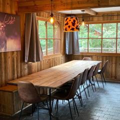 Chalet 6 chambres avec jacuzzi et parking, La Tania - FR-1-513-72