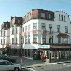 Beautiful high-quality apartment with private terrace with a view to the towers of Bruges - Housity