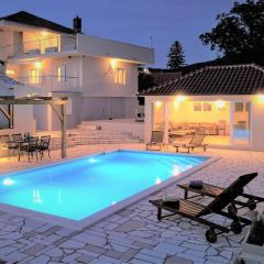 Villa Gorana with 41sqm private pool