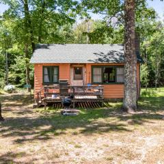 Scott's Twin Lakes Resort - Cabin 6