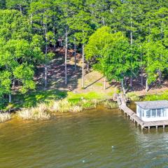 Lakefront Hidden Pines Cottage with Boathouse