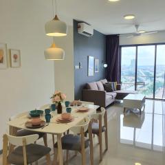 United Point Residence 6 pax Near Mont Kiara Desa Park Kepong