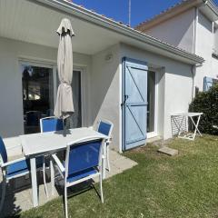 Maison Saint-Brevin-les-Pins, 2 pièces, 4 personnes - FR-1-364-102