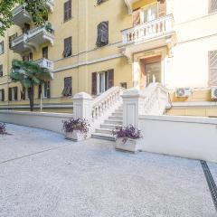 Lovely Apartment In Genova With Wifi