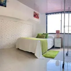 Room in Condo - Cozy Private Room in El Malecon, Santo Domingo