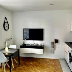 Superbe studio lumineux haut de gamme tout confort