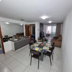Apto Próximo Praia com 02 Quartos